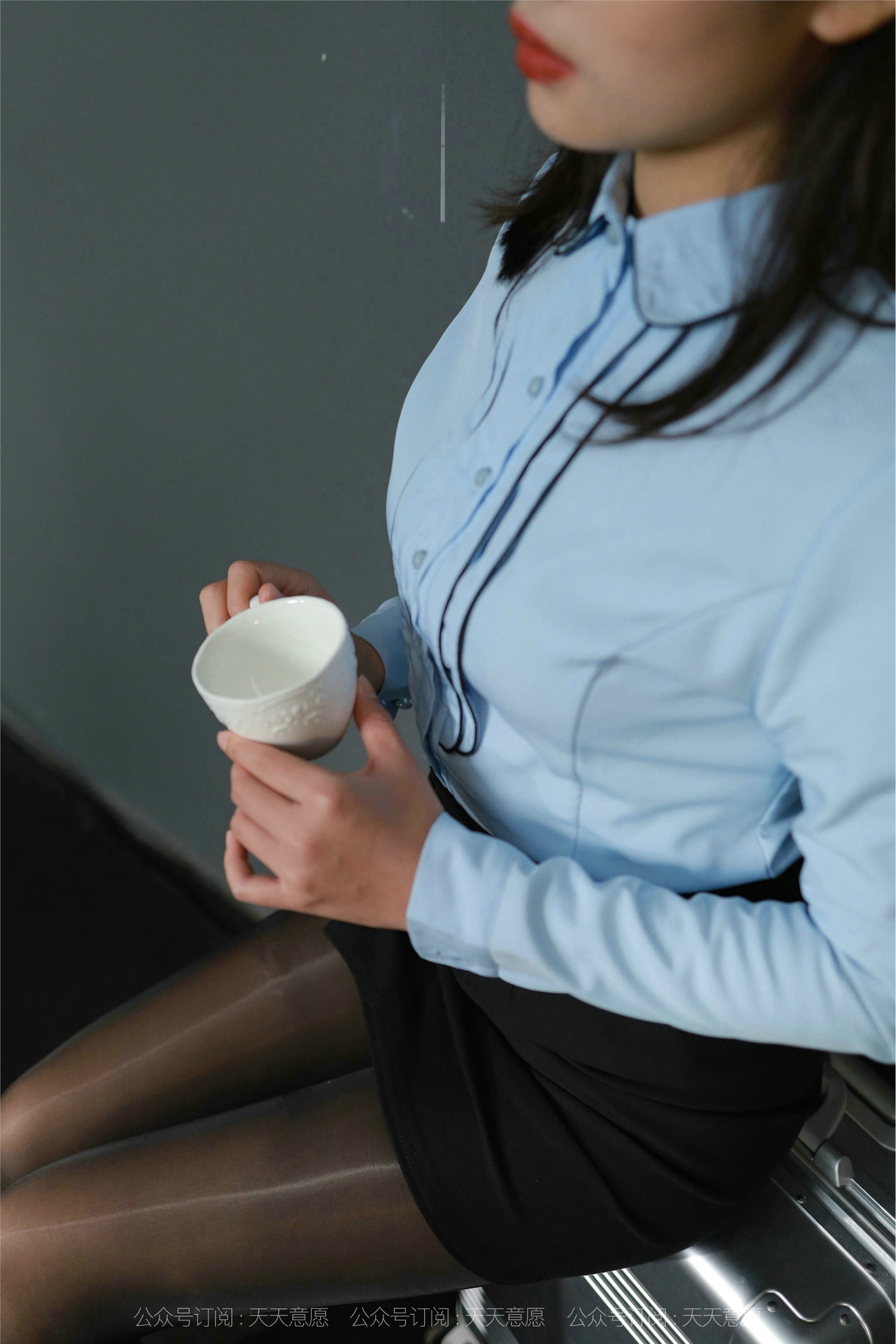 IESS异思趣向  2021.10.24 丝享家956：星星《OL职业装展示》